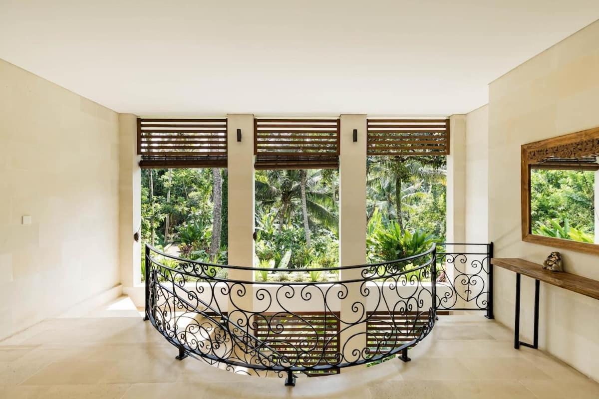 Rama Gaia Villa Ubud エクステリア 写真